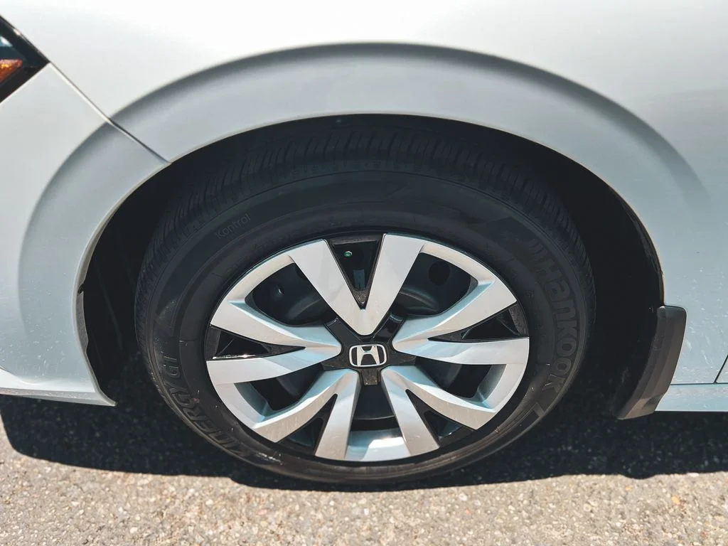 2024 Honda Civic LX - Photo 14