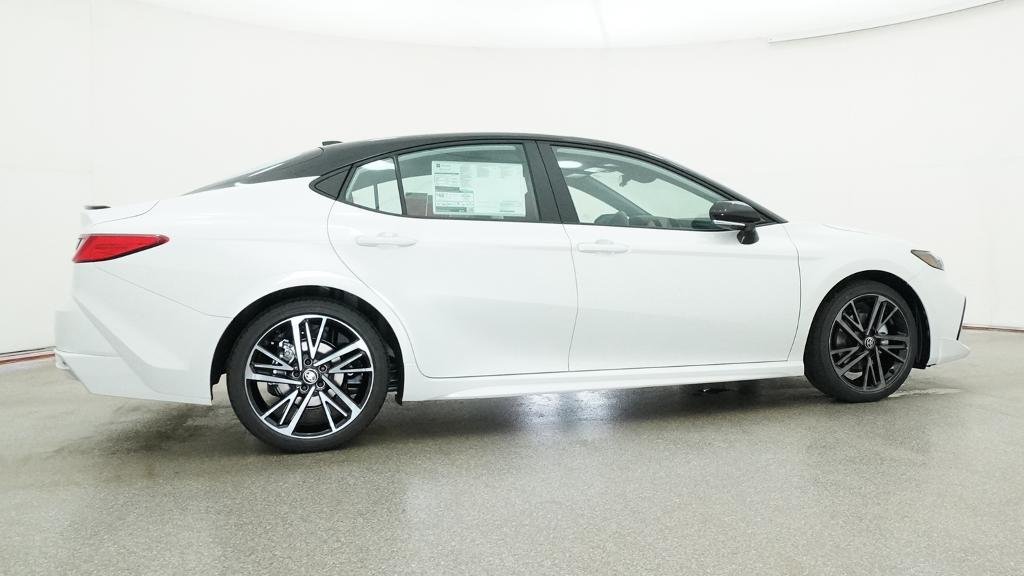 New 2026 Wind Chill Pearl with Midnight Black Metallic roof Toyota XSE image 15