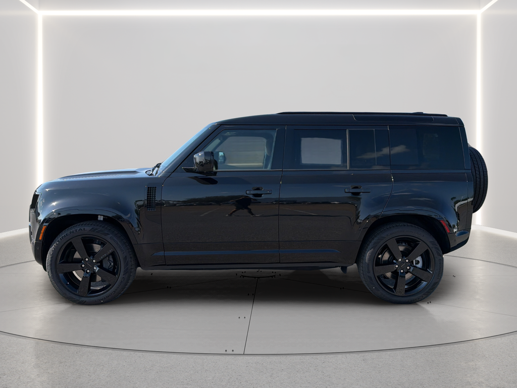 New 2026 Santorini Black Land Rover X-Dynamic SE image 13