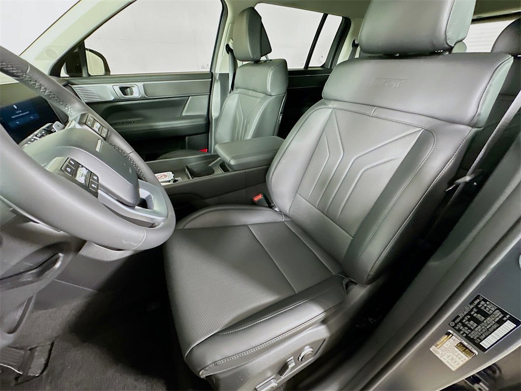 Used 2025 Gray Hyundai XRT image 13