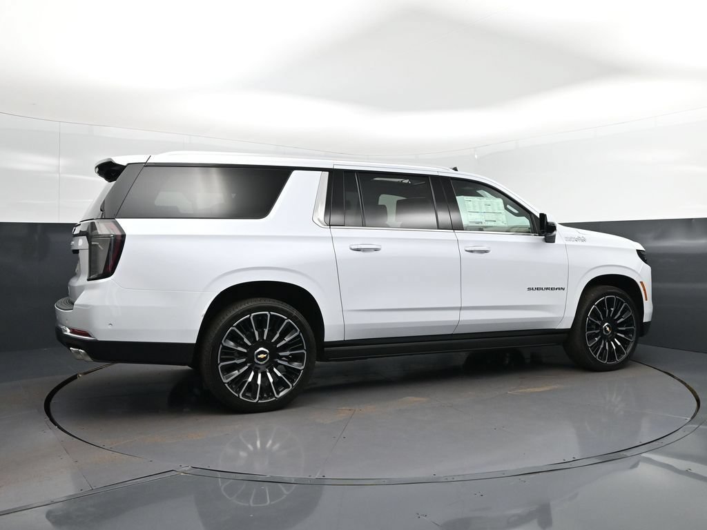 New 2026 Polar White Tricoat Chevrolet High Country image 8