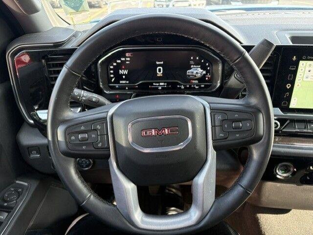 Used 2024 Dynamic Blue Metallic GMC Elevation image 17