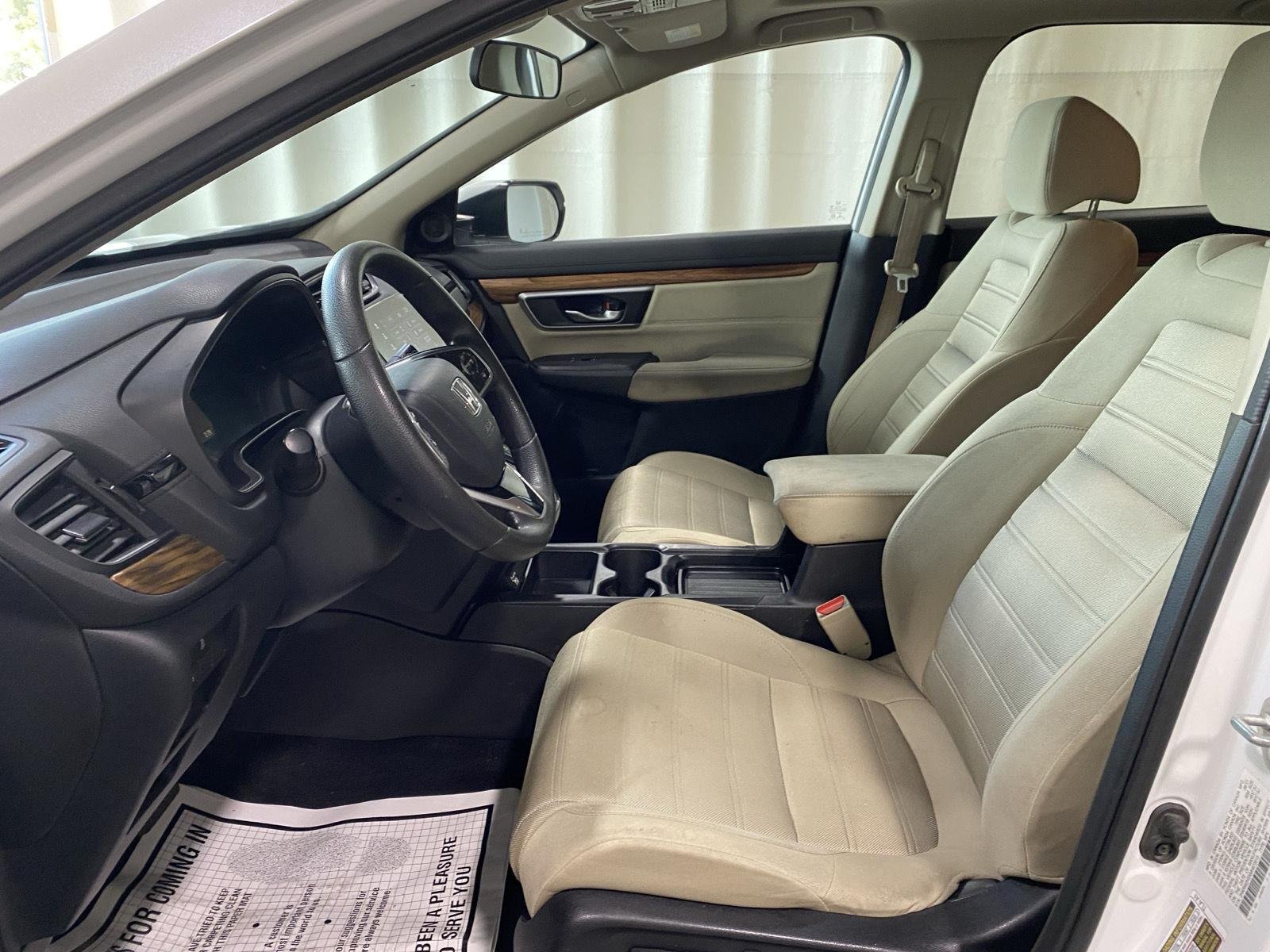 Used 2021 Platinum White Pearl Honda EX image 16