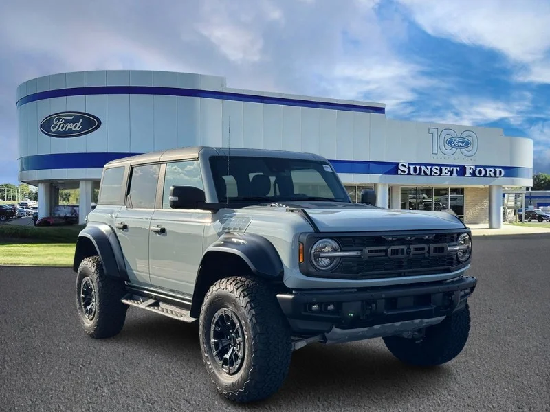 2023 Ford Bronco Raptor 4x4's photo