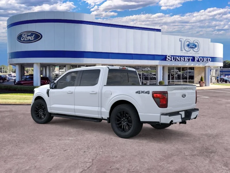 New 2026 Oxford White Ford XLT image 4
