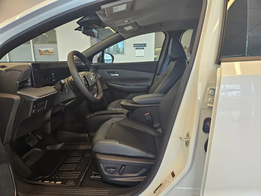 New 2026 Everest White Pearl TriCoat Nissan SV+ image 14