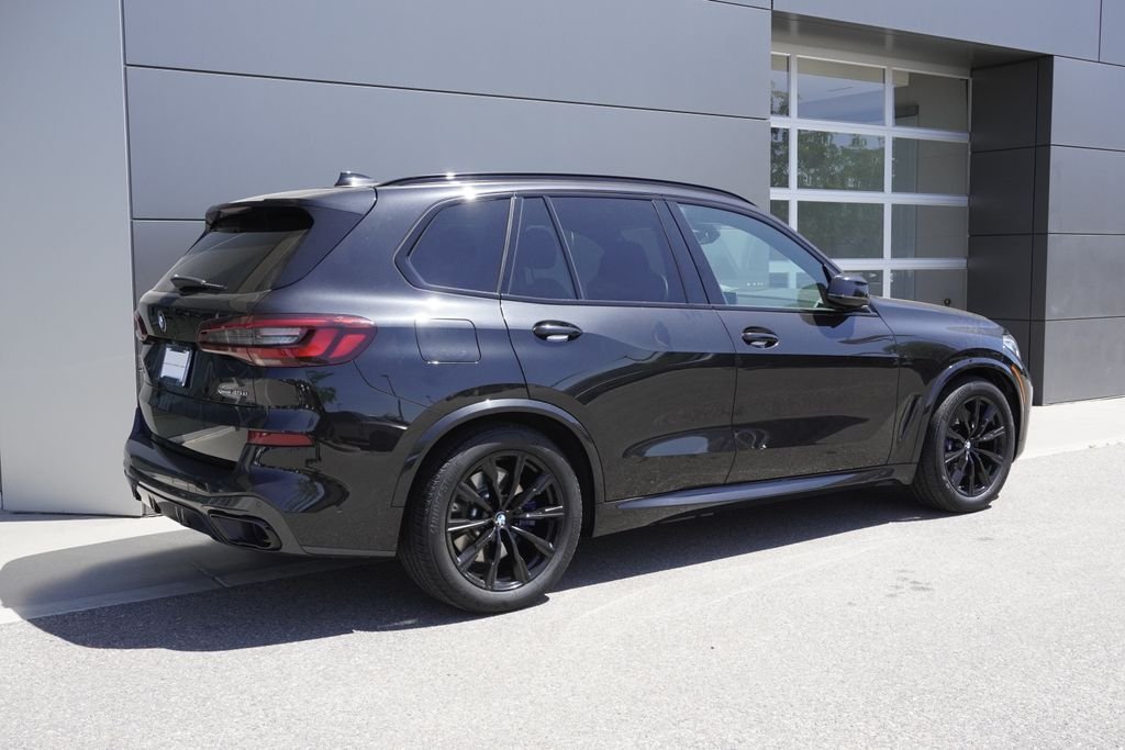 Used 2021 Black BMW xDrive45e image 4