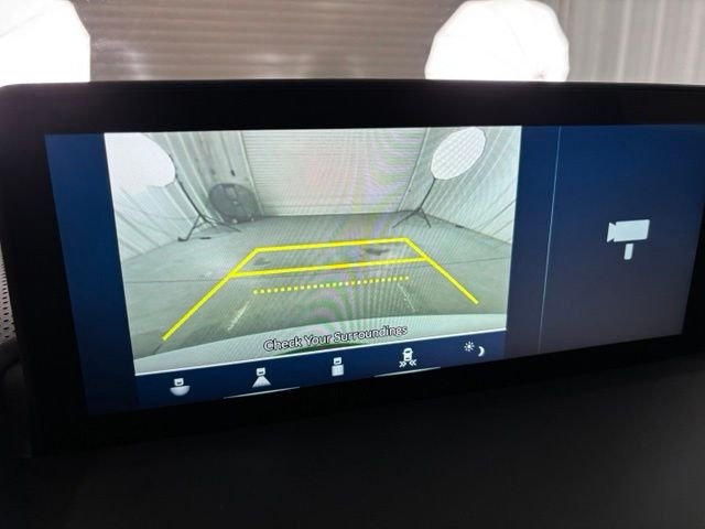 Used 2025 White Acura Base image 23