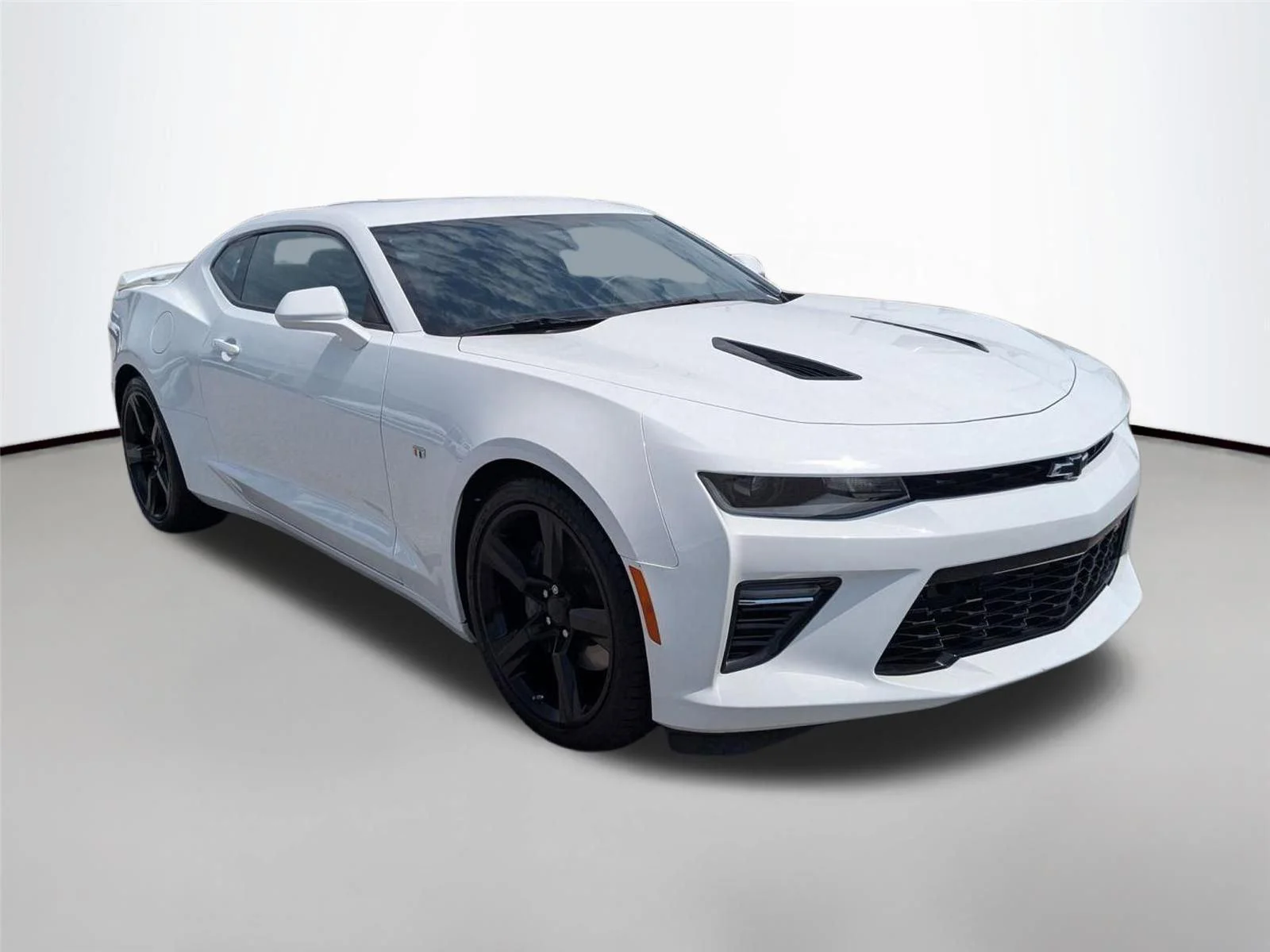 Used 2017 Summit White Chevrolet 1SS image 3