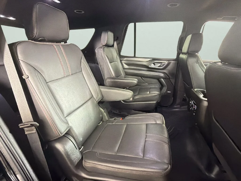 Used 2021 BLACK Chevrolet RST image 34