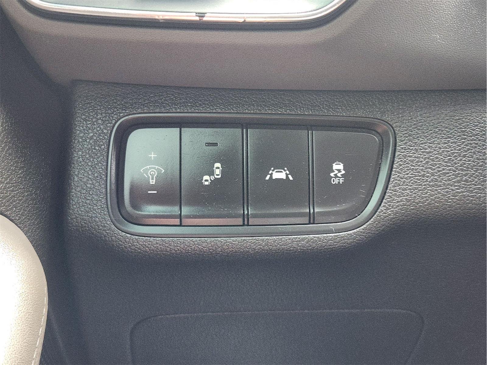 Certified Used 2019 Machine Gray Hyundai SE image 21