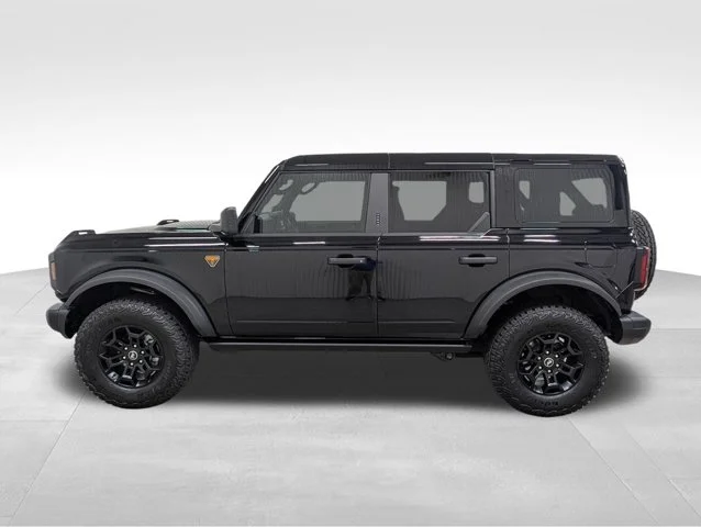 New 2026 Shadow Black Ford Badlands image 30