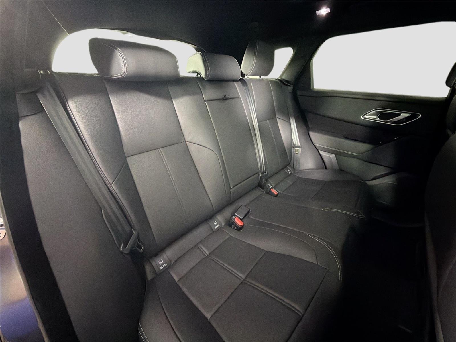 New 2026 CHARENTE GREY Land Rover Belgravia Edition image 24