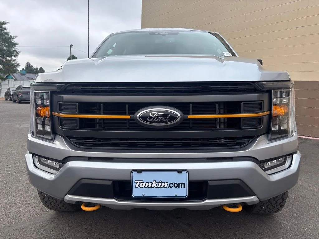 Used 2025 Gray Ford Tremor image 13