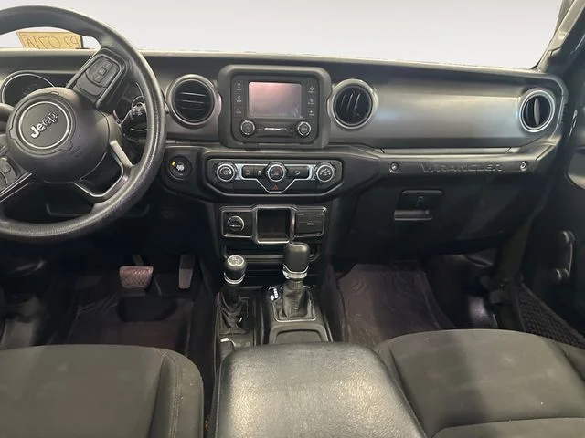 Used 2021 Green Jeep Unlimited Sport image 10