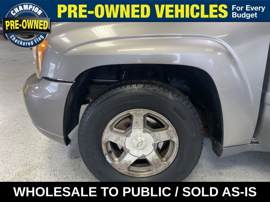 Used 2006 Graystone Metallic Chevrolet LS image 34