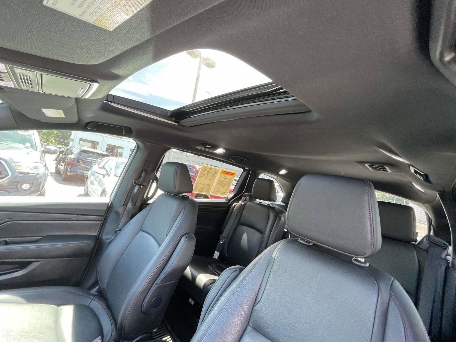 2025 Honda Odyssey Sport L - Photo 16