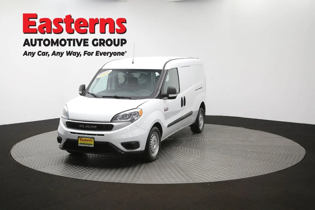 Used 2022 White Ram Base image 51