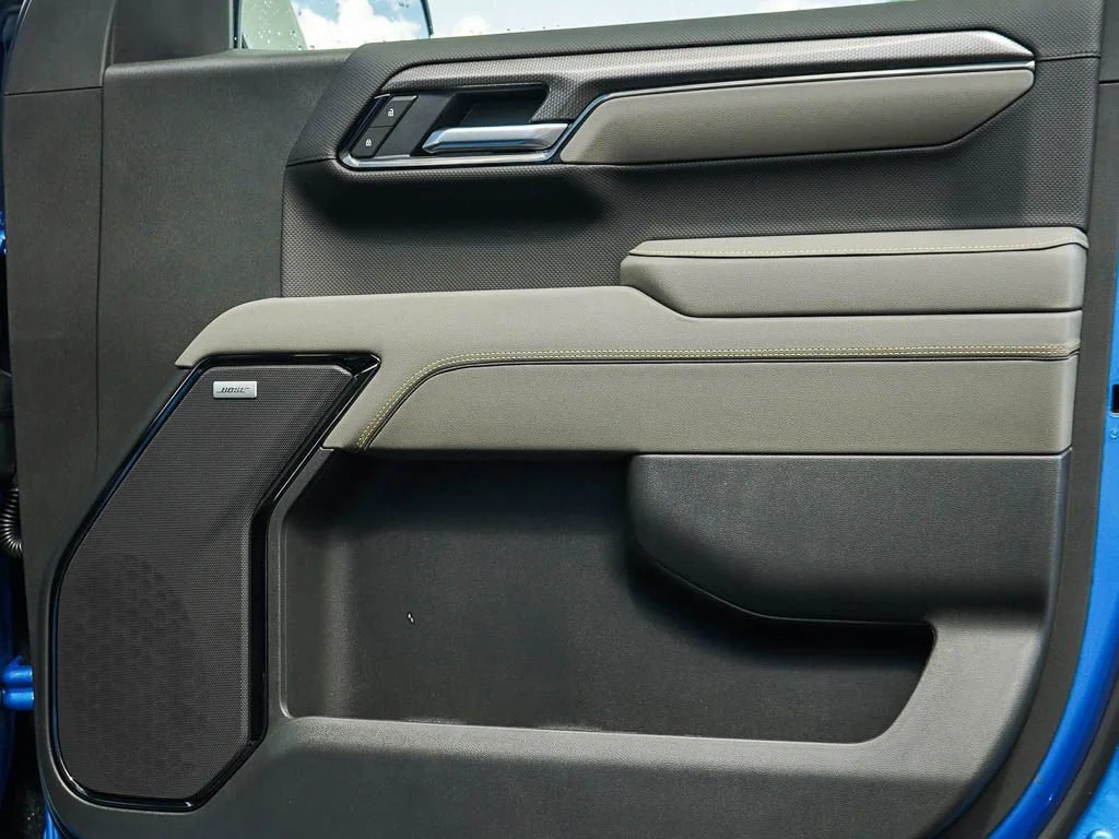 2026 Chevrolet Silverado 1500 ZR2 - Photo 7