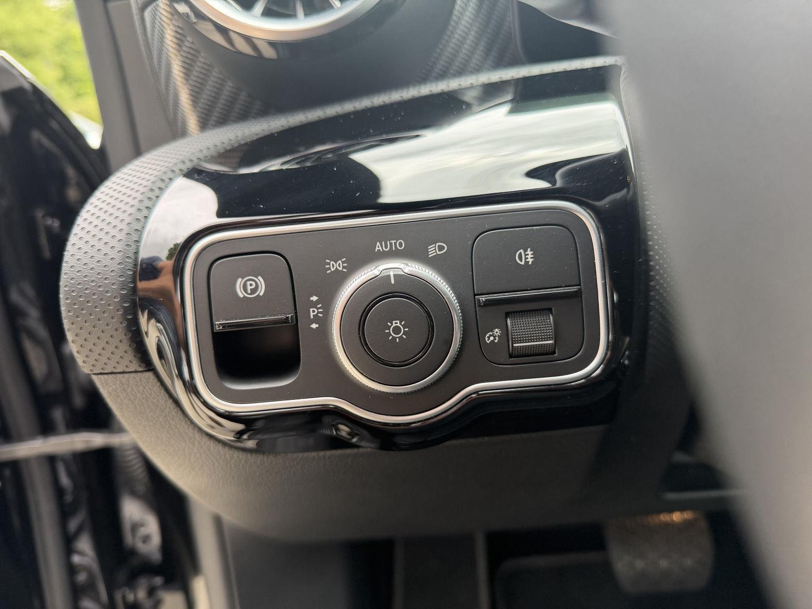 Certified Used 2026 Night Black Mercedes-Benz CLA 250 image 6