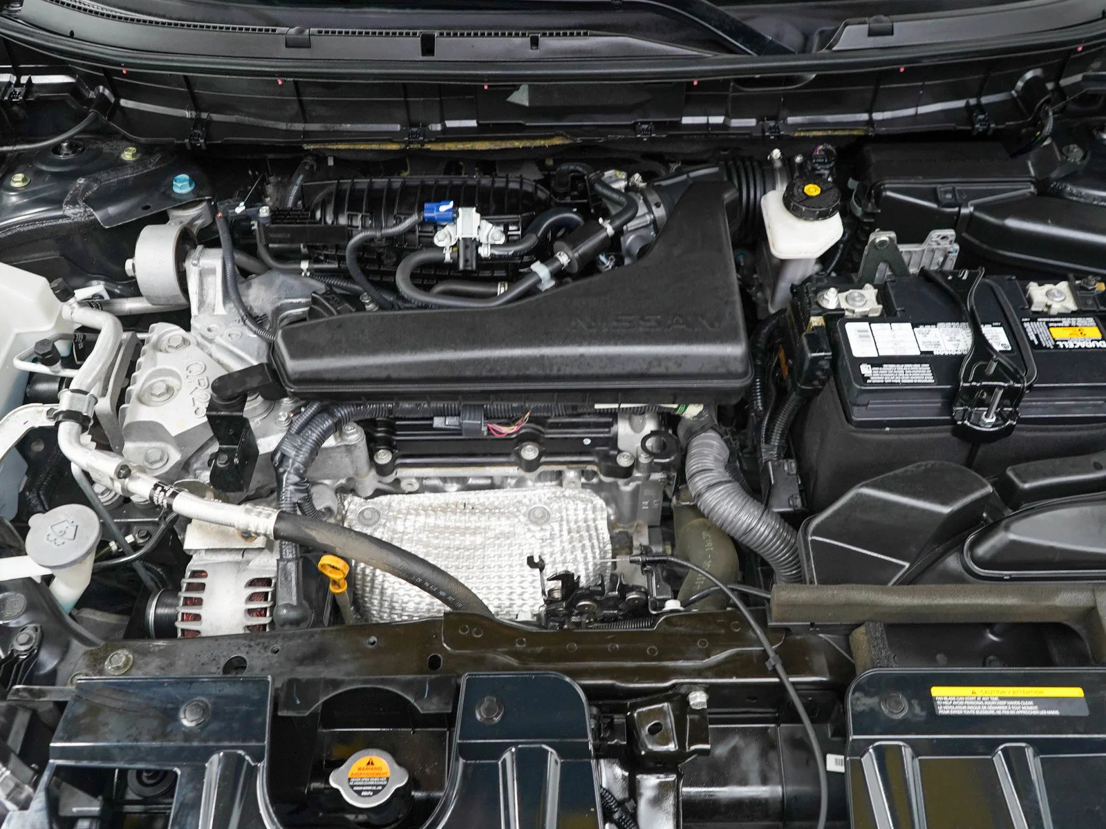 Used 2020 Gun Metallic Nissan SL image 33