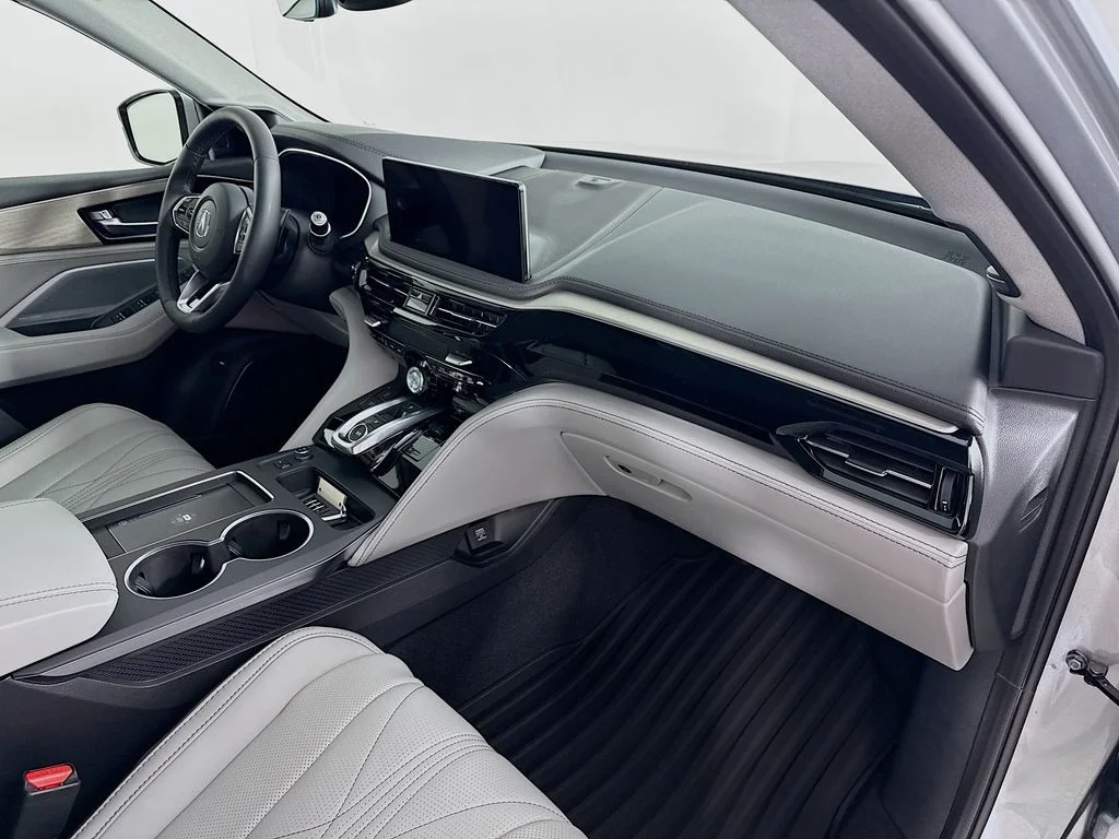 New 2026 Solar Silver Metallic Acura Advance Package image 29