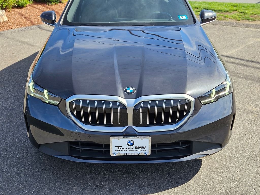 Certified Used 2024 Dark Graphite Metallic BMW 540i xDrive image 8