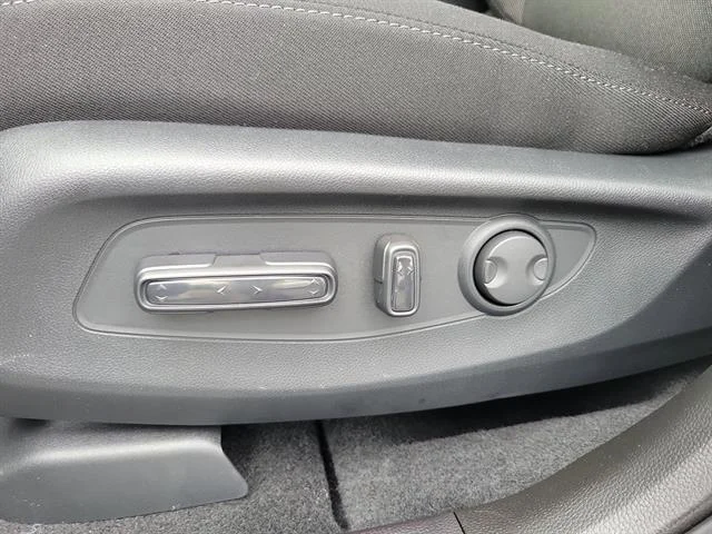 New 2026 Platinum White Pearl Honda EX image 14