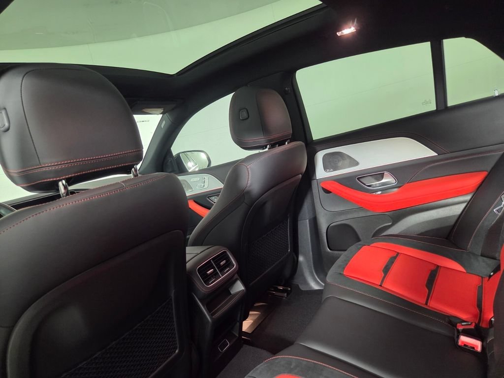 Used 2024 Black Mercedes-Benz AMG® GLE 53 image 25
