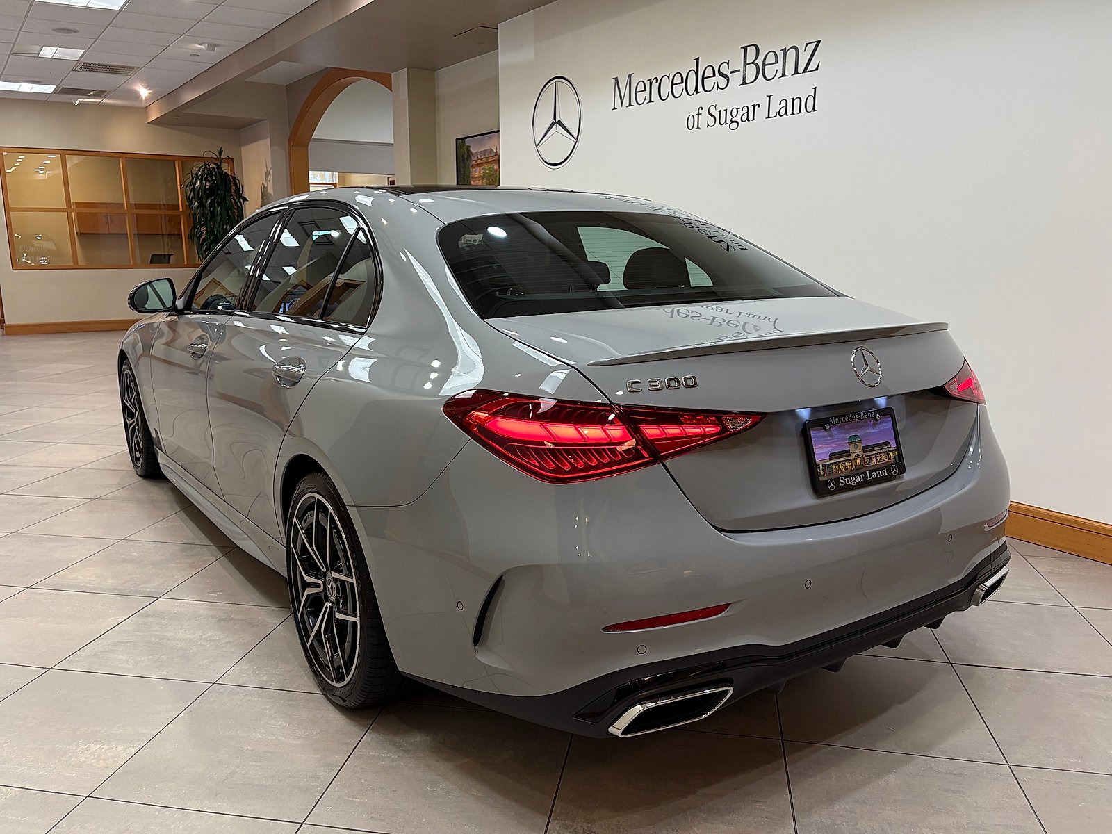 New 2026 MANUFAKTUR Alpine Grey Mercedes-Benz  image 26