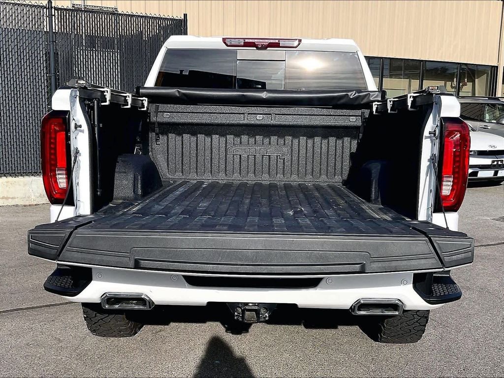 Used 2024 White GMC AT4 image 52