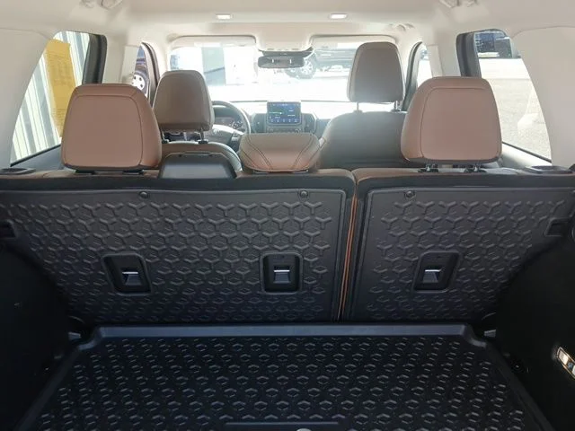 Used 2022 Blue Ford Badlands image 20