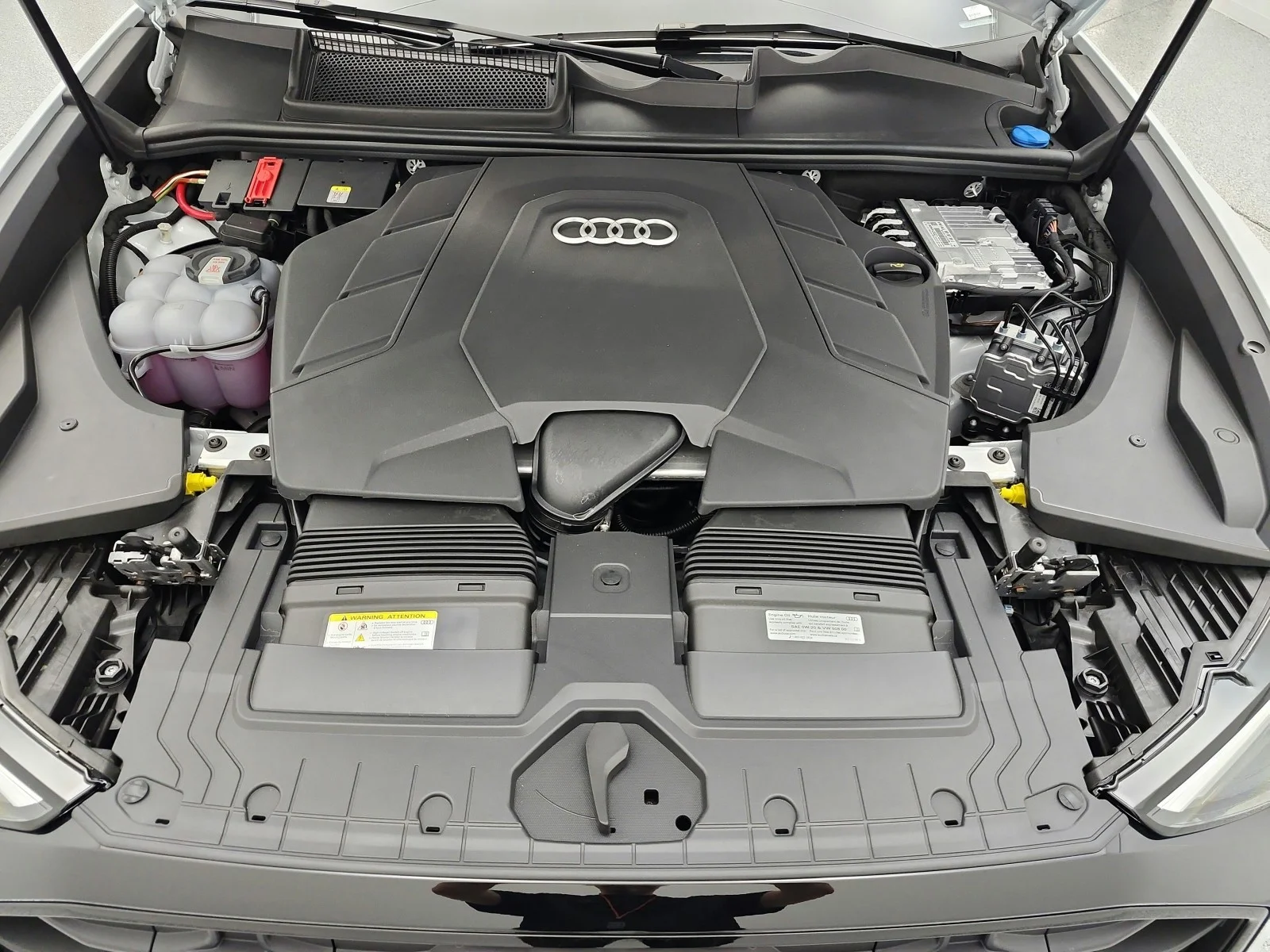 2026 Audi Q8 Prestige - Photo 12