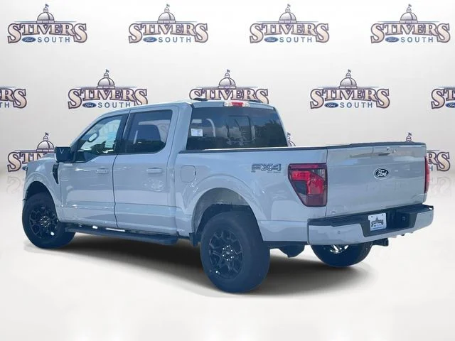 New 2026 White Ford XLT image 4