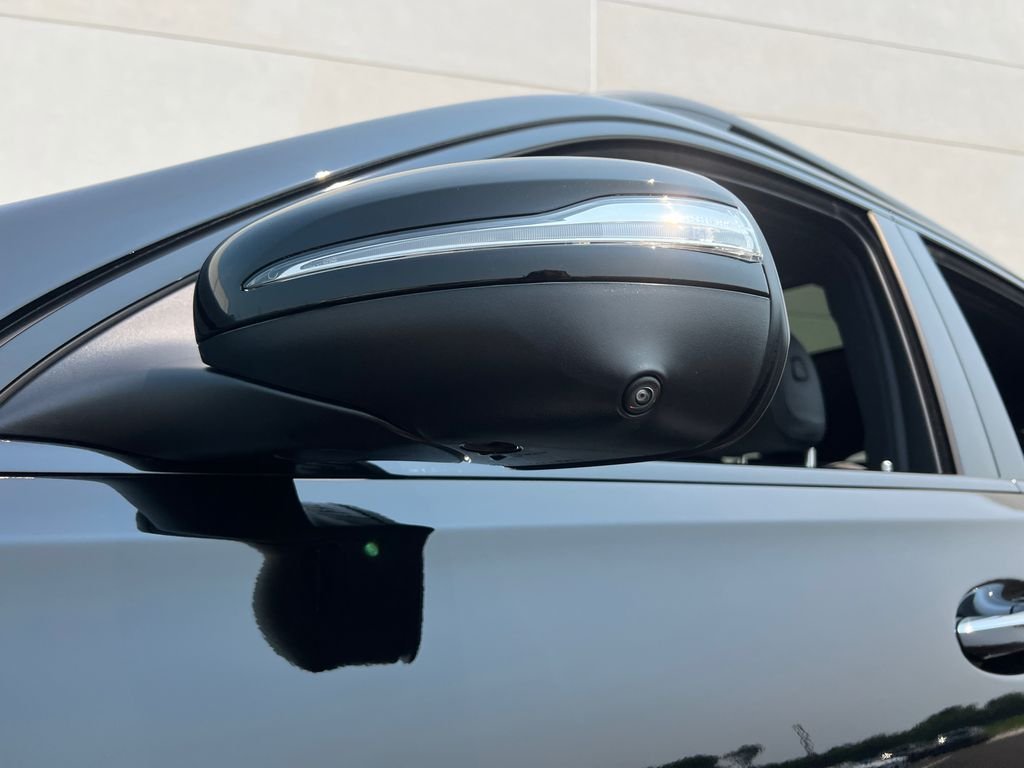 New 2026 Black Mercedes-Benz GLE 450 image 33
