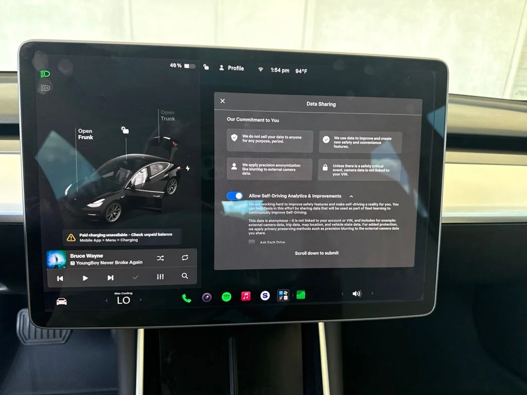 Used 2019 Black Tesla  image 16