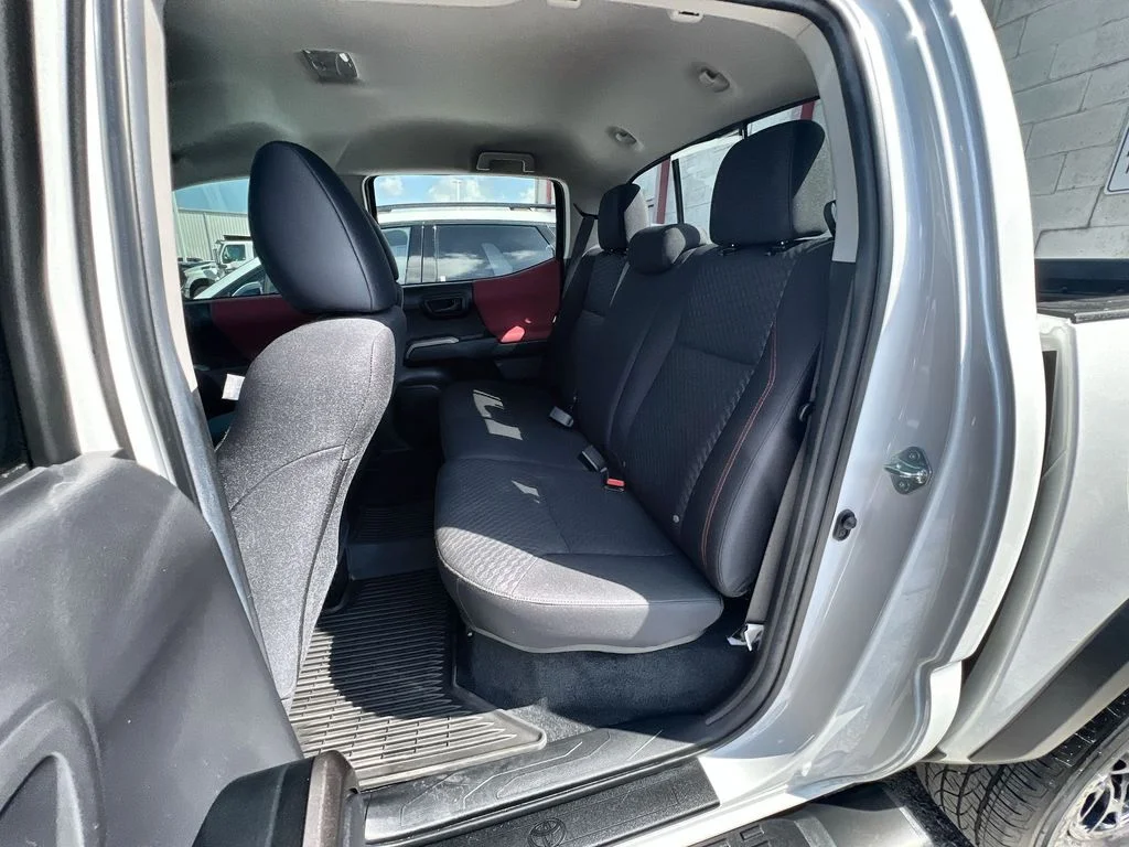 Used 2023 White Toyota SR5 image 21