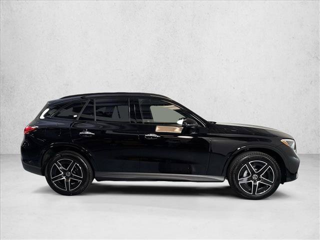 New 2026 Black Mercedes-Benz GLC 300 image 33