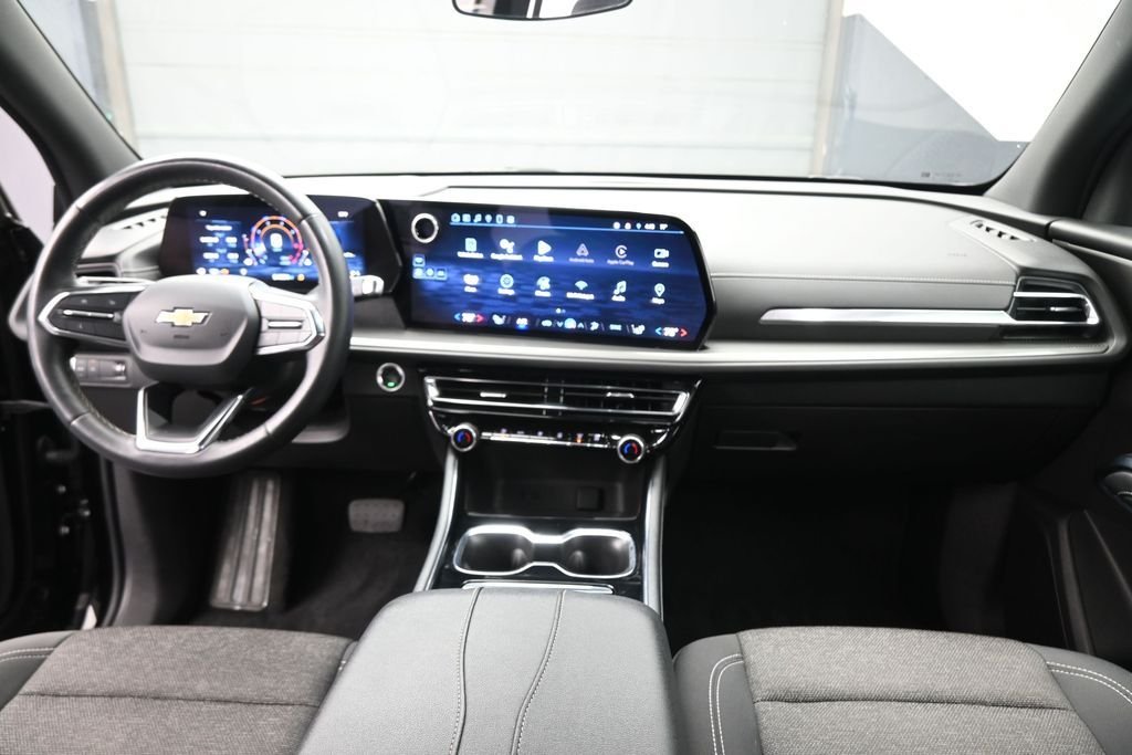Used 2024 Black Chevrolet LT image 27