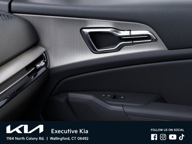 New 2027 White Kia X-Line image 25