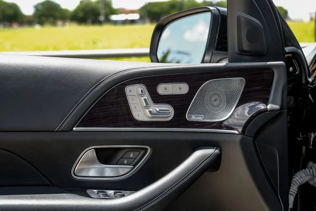 Used 2022 Black Mercedes-Benz GLE 350 image 54