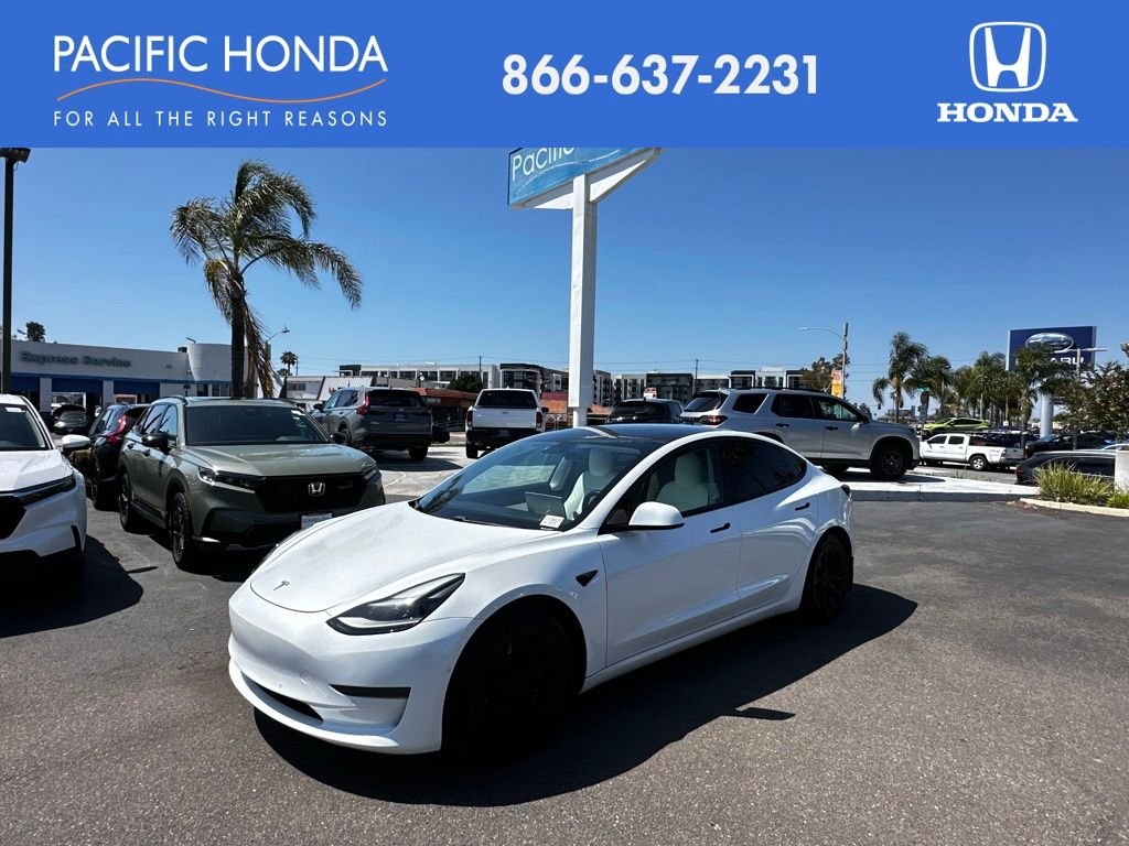 2021 Tesla Model 3 Long Range Dual Motor All-Wheel Drive's photo