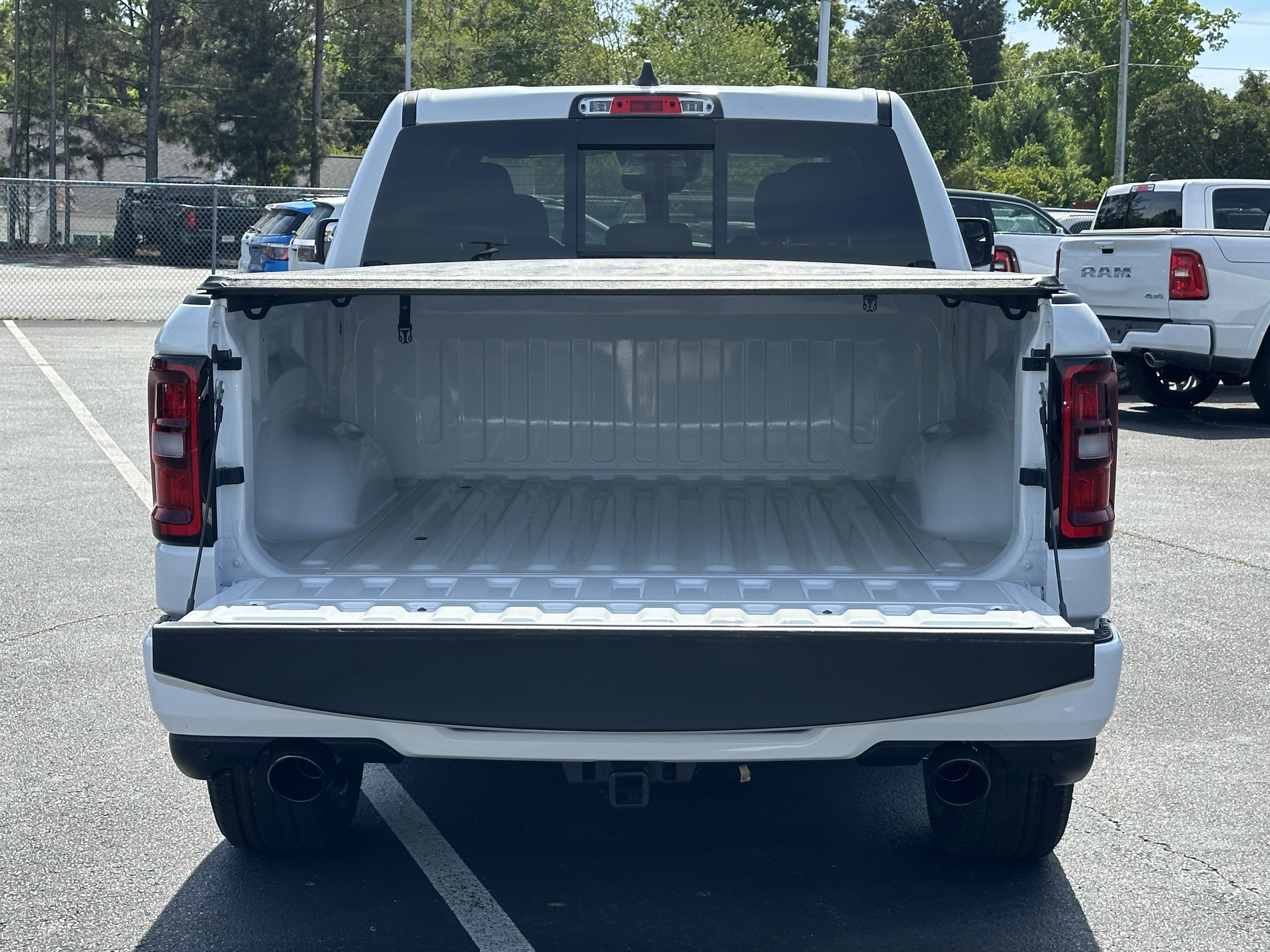 New 2026 Bright White Clear-Coat Exterior Paint RAM Big Horn image 19