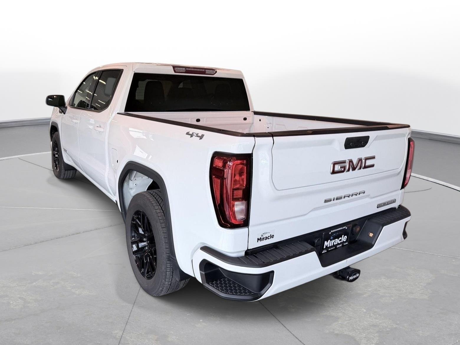 Used 2023 Summit White GMC Elevation image 4