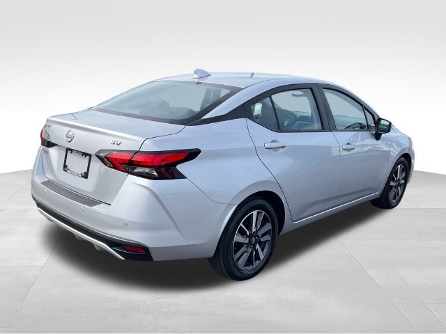 Used 2024 Silver Nissan 1.6 SV image 5