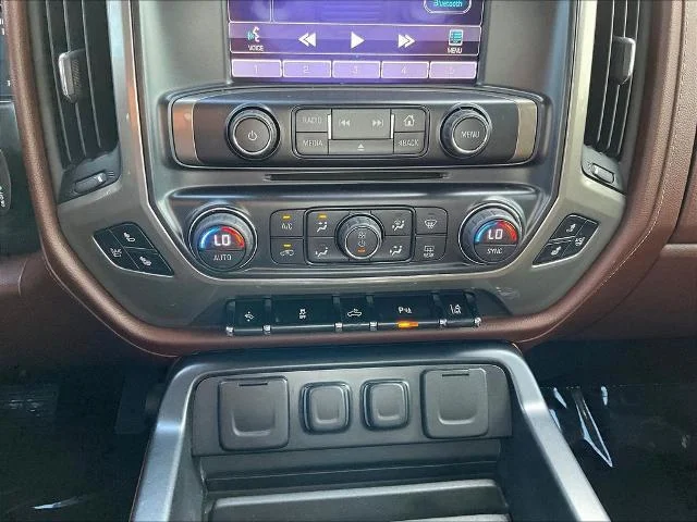 Used 2015 Black Chevrolet  image 16