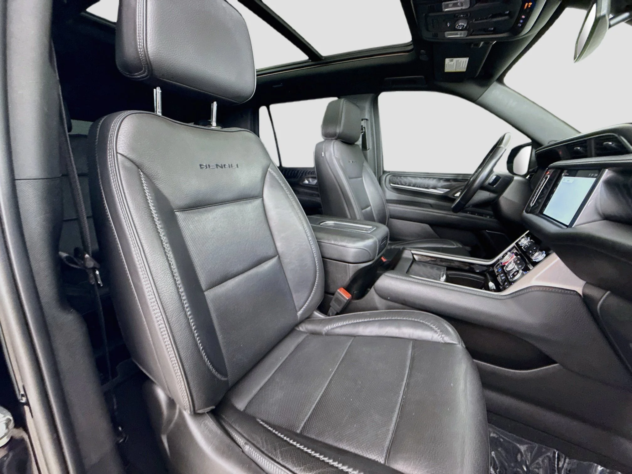 Used 2022 ONYX BLACK GMC Denali image 32