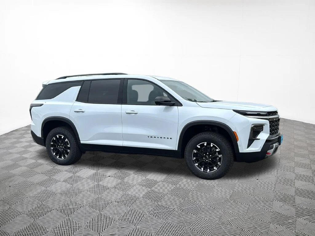 New 2026 Polar White Tricoat Chevrolet Z71 image 5