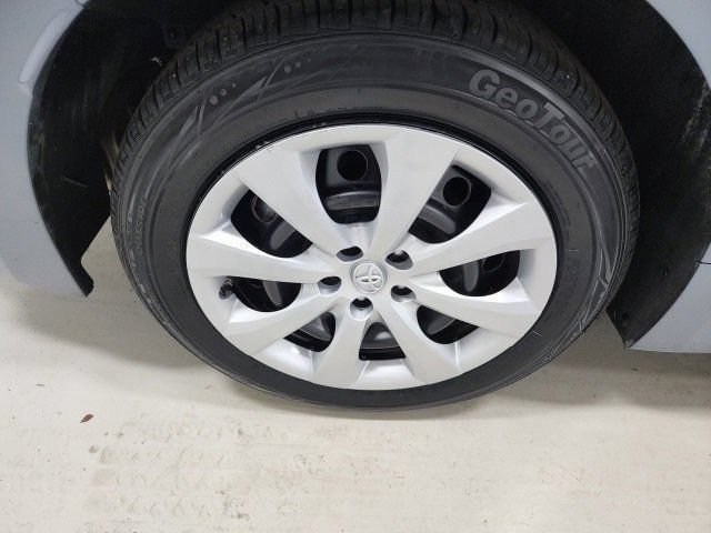 Used 2022 Celestite Toyota LE image 12
