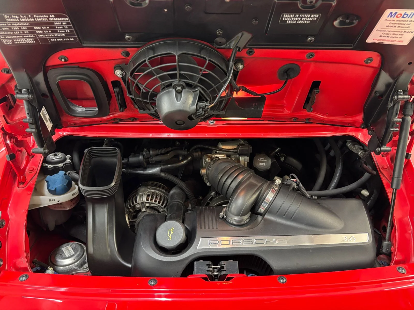 Used 2007 Red Porsche Carrera image 20